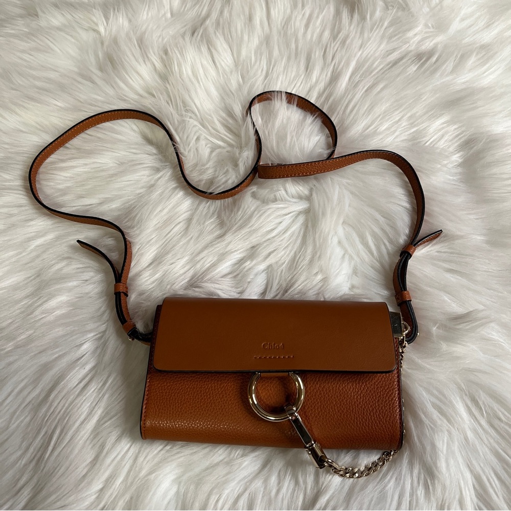 CHLOE | Authentic Faye Wallet On Chain